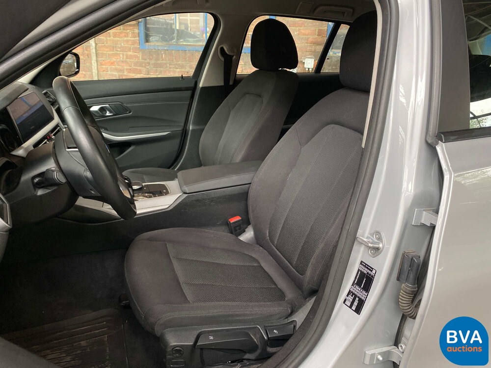 BMW 320d Touring 190pk 2020, L-204-KP