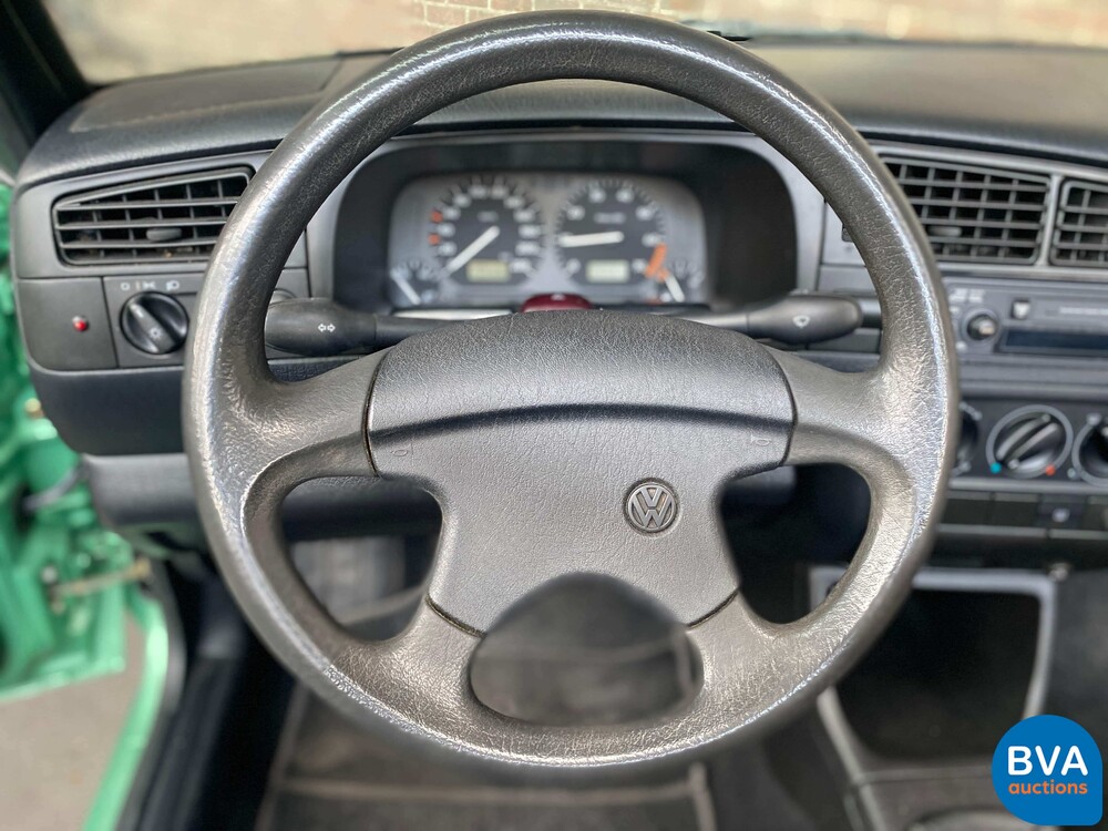 Volkswagen Golf 1.8 Convertible 75hp E2 -Org. NL-, J-PPL-61.