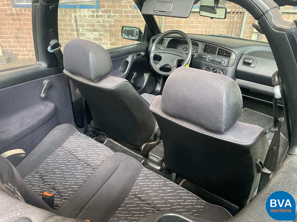 Volkswagen Golf 1.8 Convertible 75hp E2 -Org. NL-, J-PPL-61.