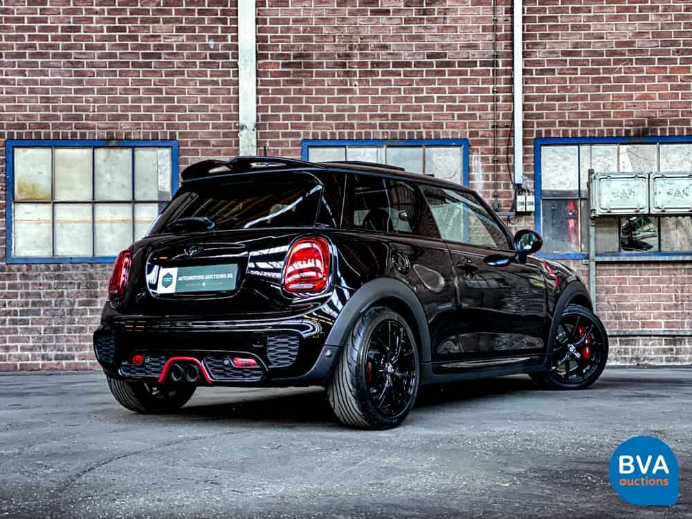 Mini-Cooper 2.0 John Cooper Works (JCW) Chile 231 PS 2016 F56, G-661-FG.