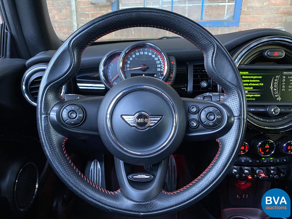 Mini-Cooper 2.0 John Cooper Works (JCW) Chile 231 PS 2016 F56, G-661-FG.