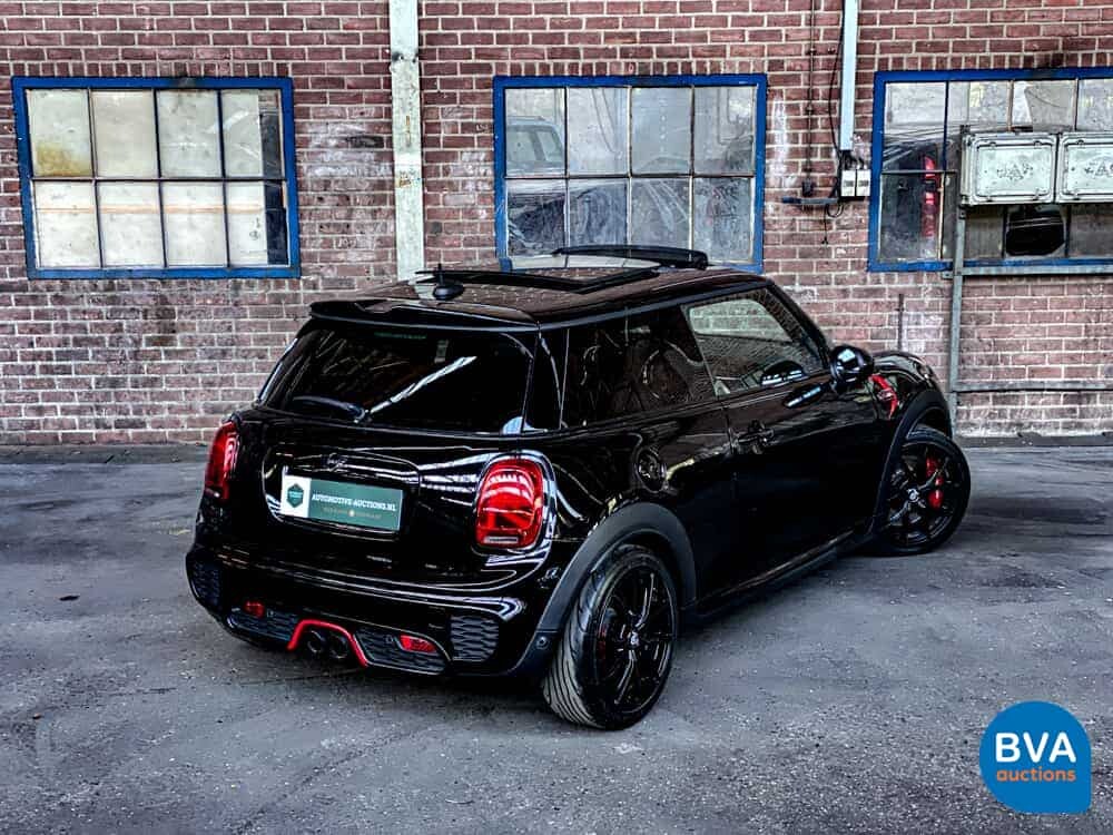 Mini-Cooper 2.0 John Cooper Works (JCW) Chile 231 PS 2016 F56, G-661-FG.