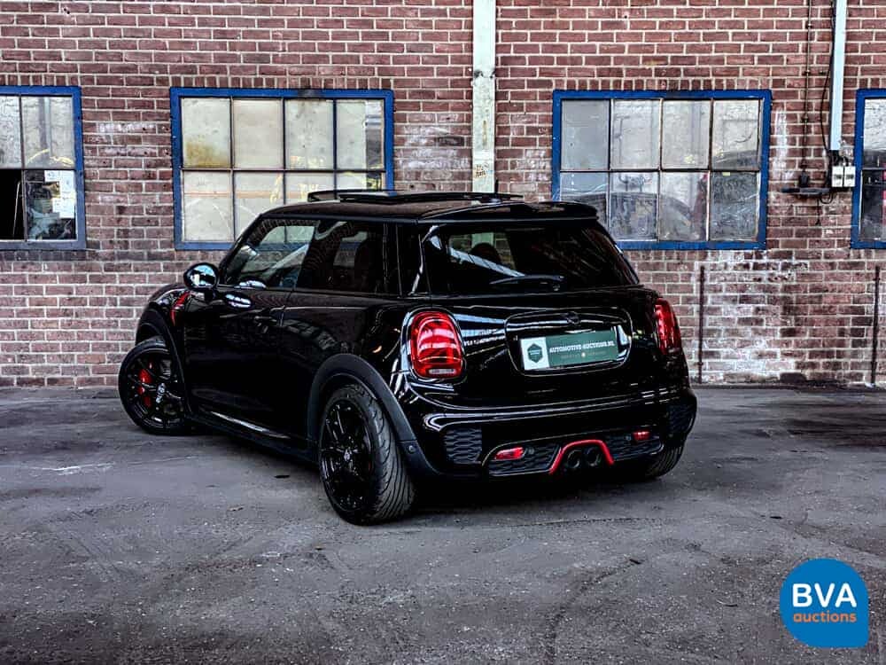 Mini-Cooper 2.0 John Cooper Works (JCW) Chile 231 PS 2016 F56, G-661-FG.