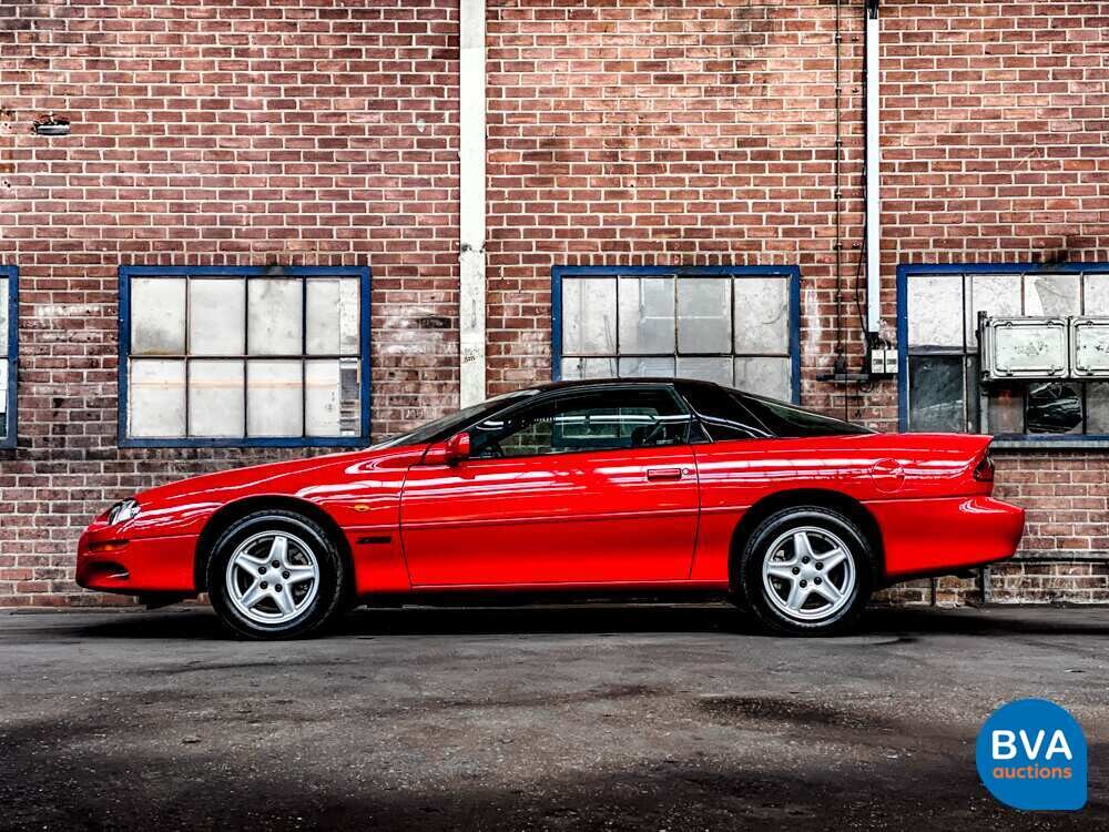 Chevrolet Camaro Z28 LS1 5.7L V8 288hp 1998.