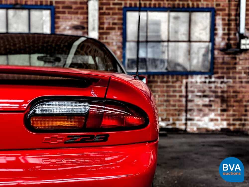 Chevrolet Camaro Z28 LS1 5.7L V8 288hp 1998.
