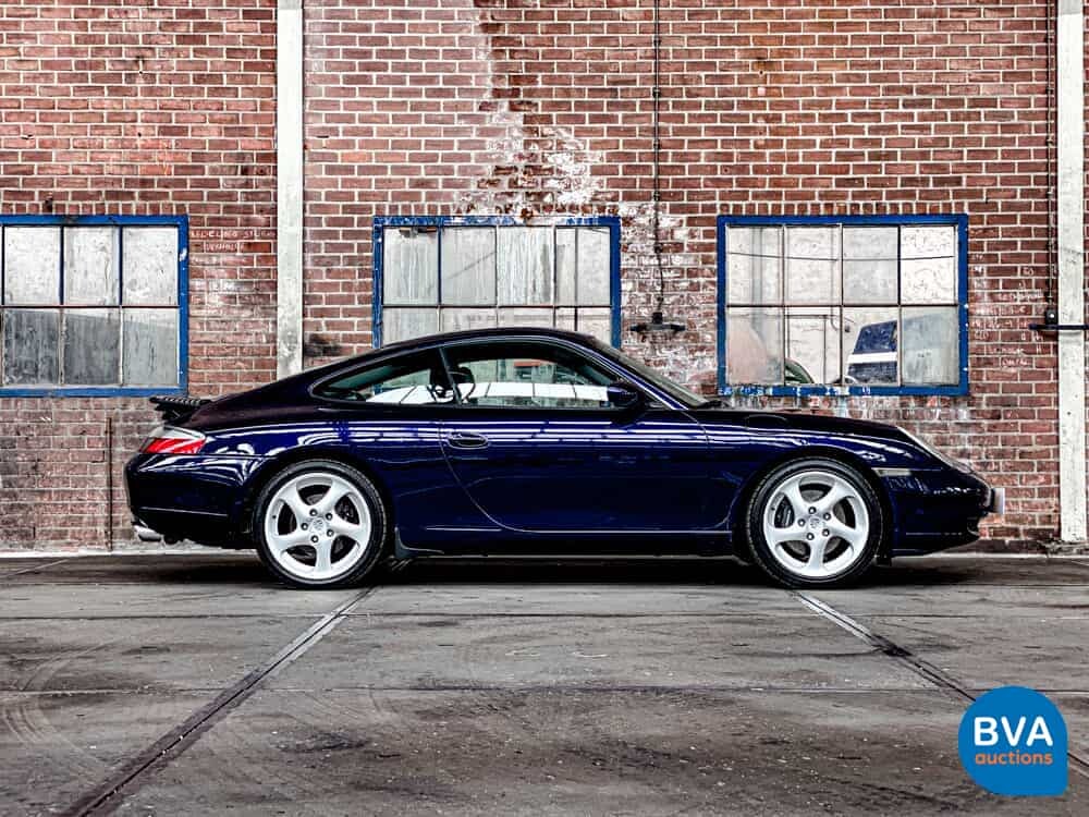 Porsche 911 Carrera 3.4 Coupé 301pk 996 2001, 70-SZ-PB