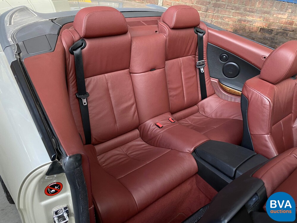 BMW 650i Cabriolet High Executive E64 4.8 367pk 6-Serie 2007   