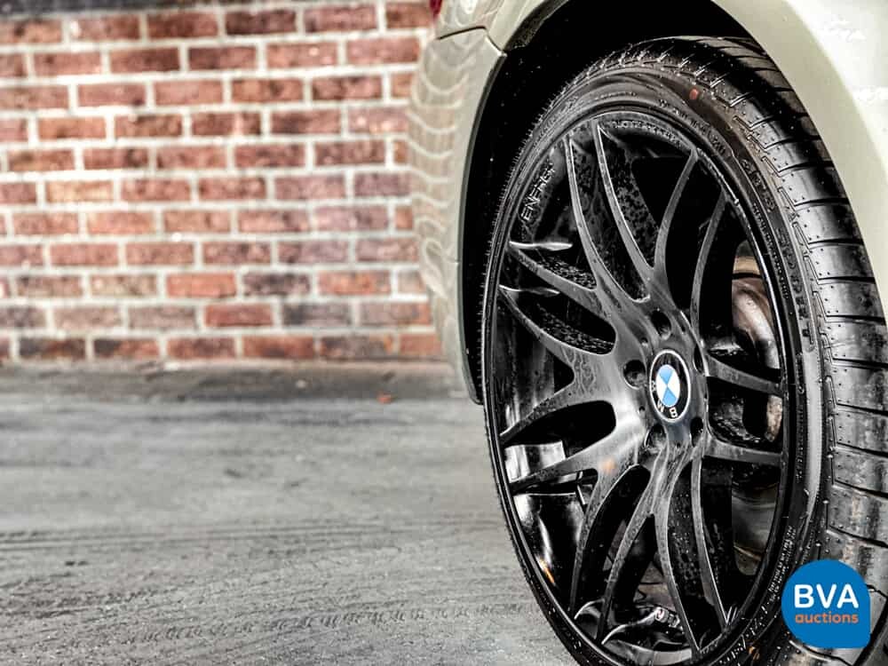 BMW 650i Cabriolet High Executive E64 4.8 367pk 6-Serie 2007   