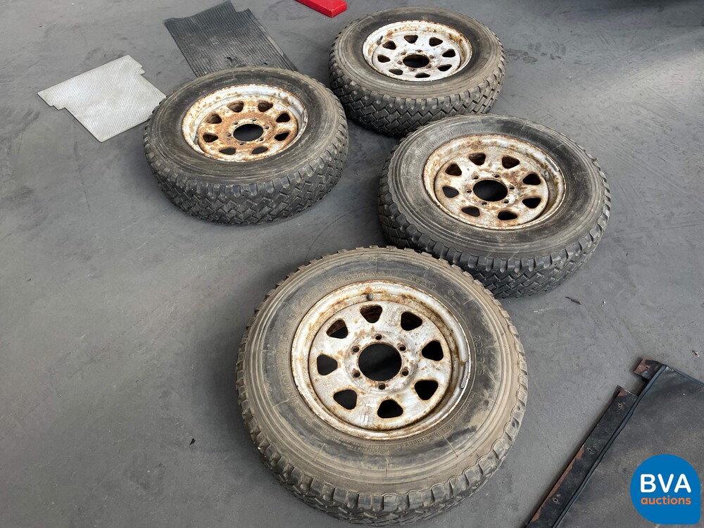 Nissan Patrol 2.8 1986.