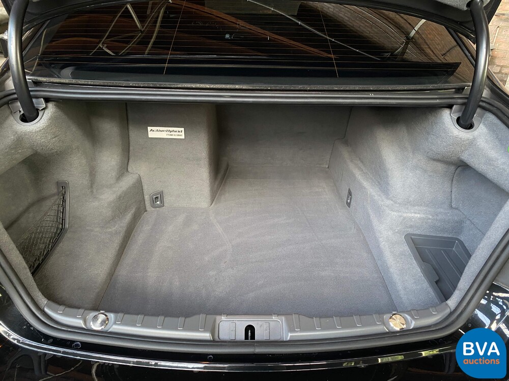 BMW Aktivhybrid 7 4.4 V8 F04 7er 465 PS 2011.