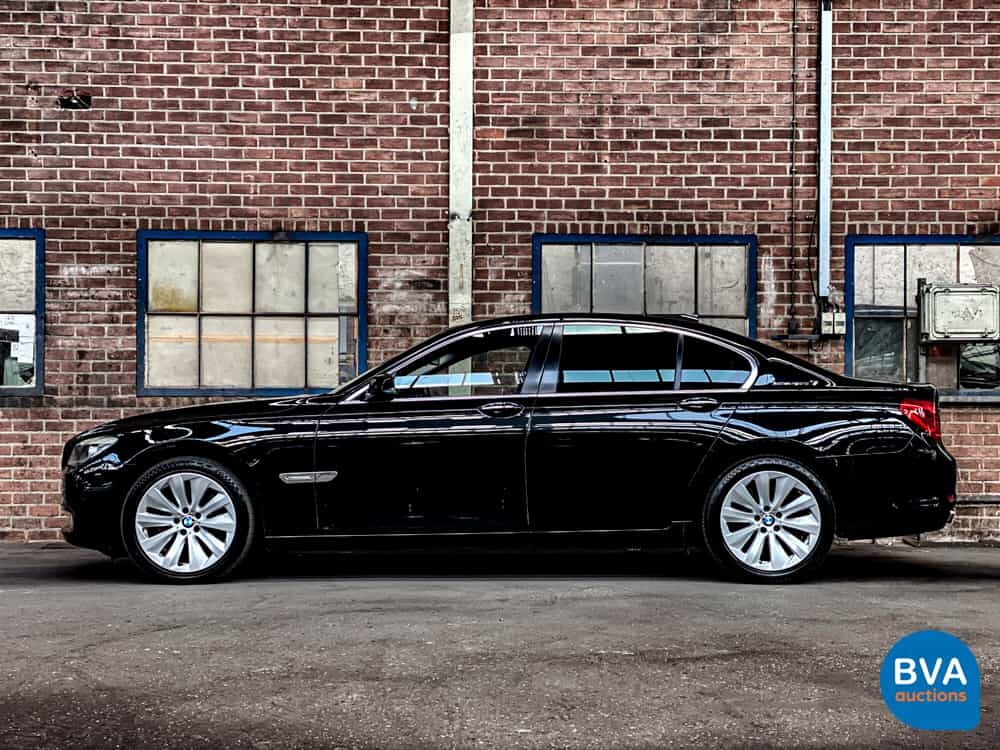 BMW Aktivhybrid 7 4.4 V8 F04 7er 465 PS 2011.