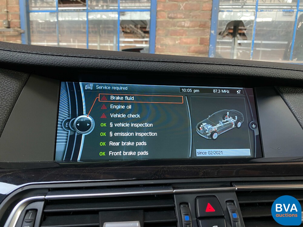 BMW Aktivhybrid 7 4.4 V8 F04 7er 465 PS 2011.