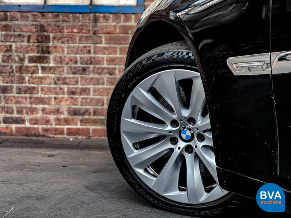 BMW Aktivhybrid 7 4.4 V8 F04 7er 465 PS 2011.