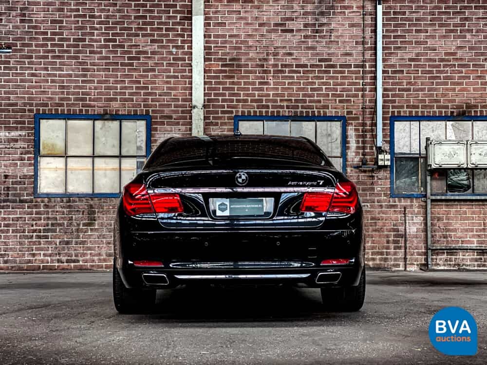 BMW Aktivhybrid 7 4.4 V8 F04 7er 465 PS 2011.