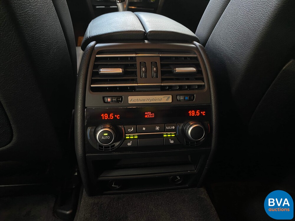 BMW Aktivhybrid 7 4.4 V8 F04 7er 465 PS 2011.