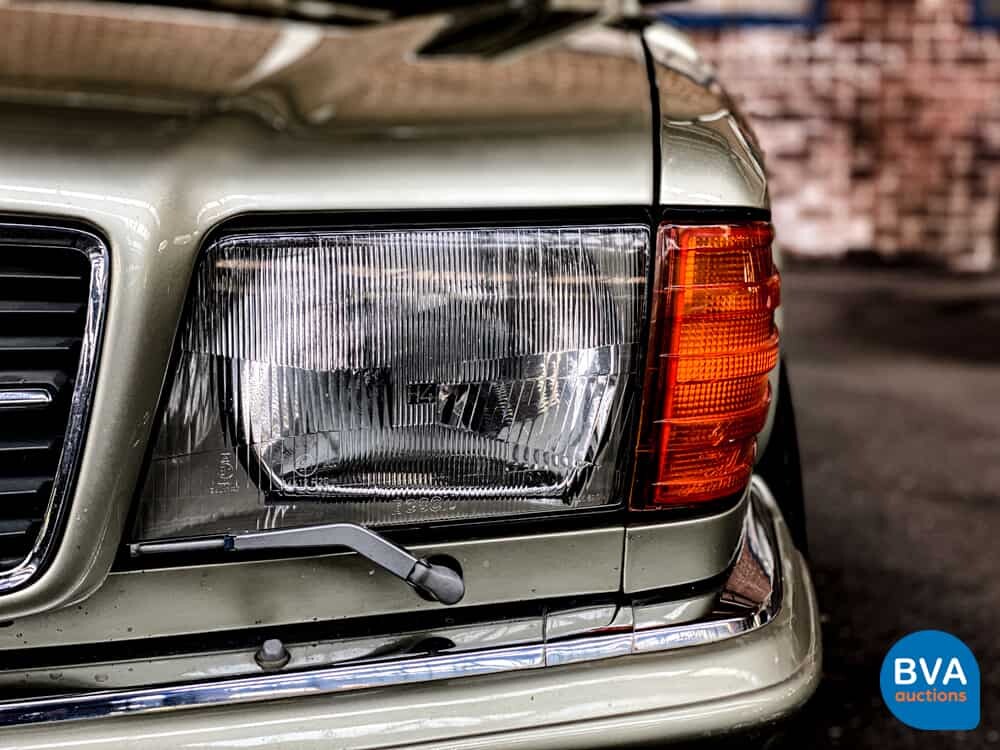 Mercedes-Benz 500SEC 231hp S-Class 1983, 27-ZR-XV.