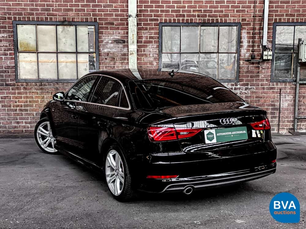Audi A3 Limousine 1.6 TDI Adrenaline Sport S-line 110pk 2016, -Origineel NL-, JT-348-Z
