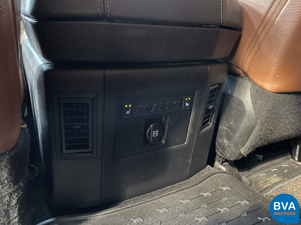 Dodge RAM 1500 Crew Cab 5.7L V8 Longhorn 401 PS 2017, -Org NL- V-737-JX.