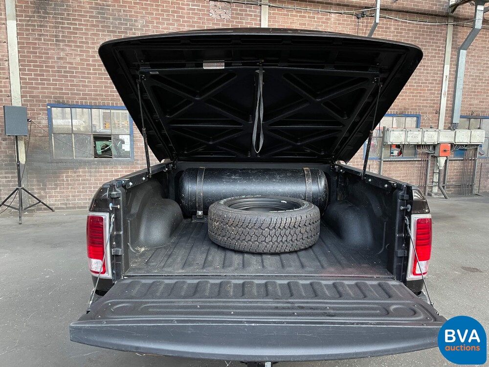 Dodge RAM 1500 Crew Cab 5.7L V8 Longhorn 401 PS 2017, -Org NL- V-737-JX.