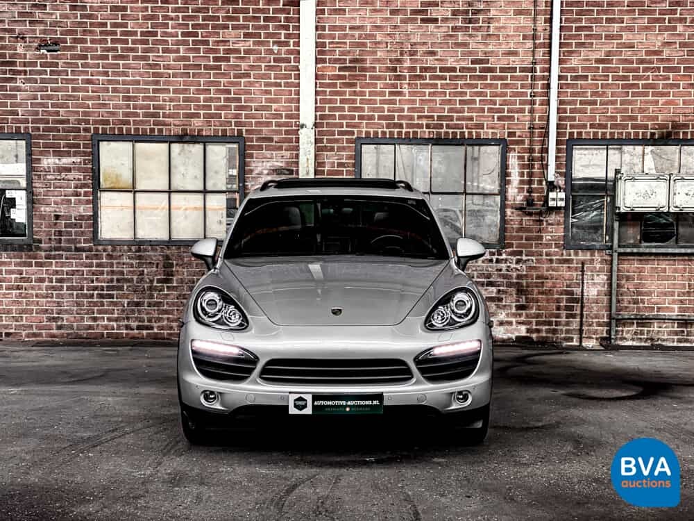 Porsche Cayenne 3.0 S Hybrid 380 PS 2010, -Org NL- 02-NFG-6.