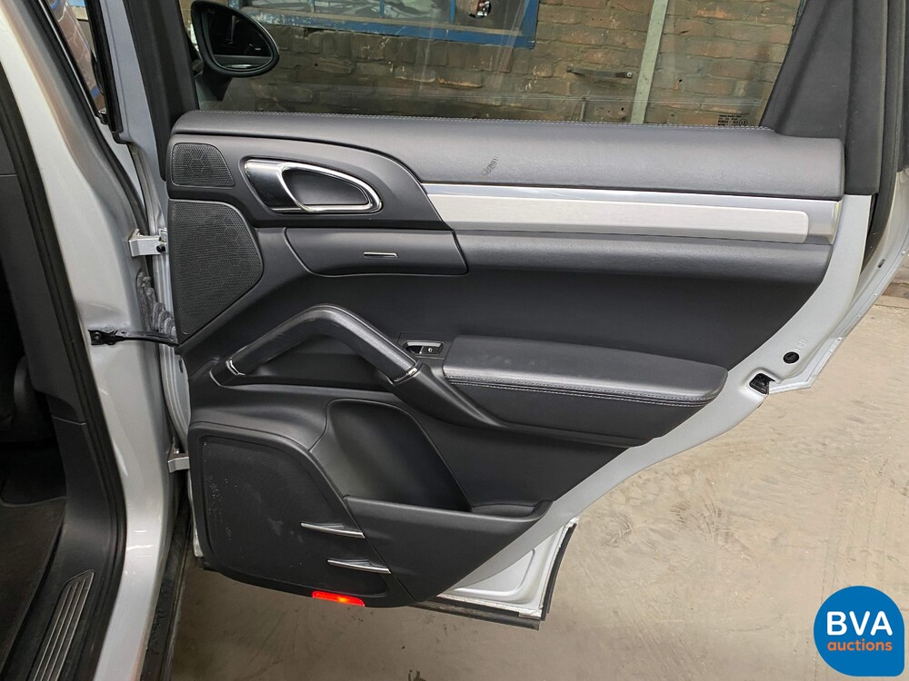 Porsche Cayenne 3.0 S Hybrid 380 PS 2010, -Org NL- 02-NFG-6.