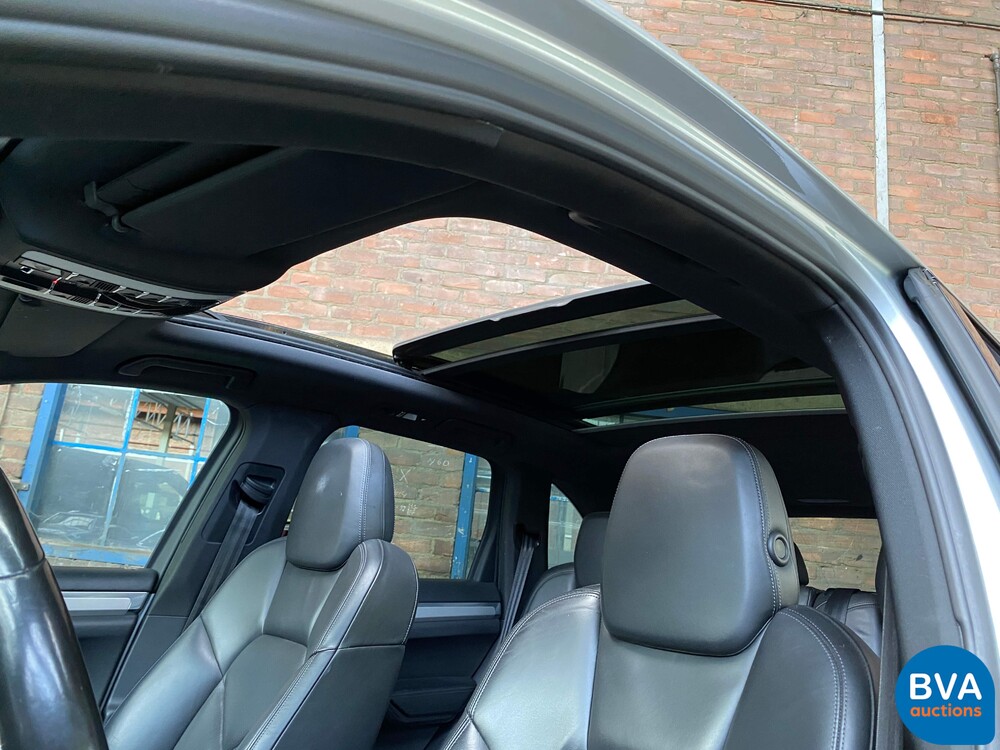 Porsche Cayenne 3.0 S Hybrid 380 PS 2010, -Org NL- 02-NFG-6.
