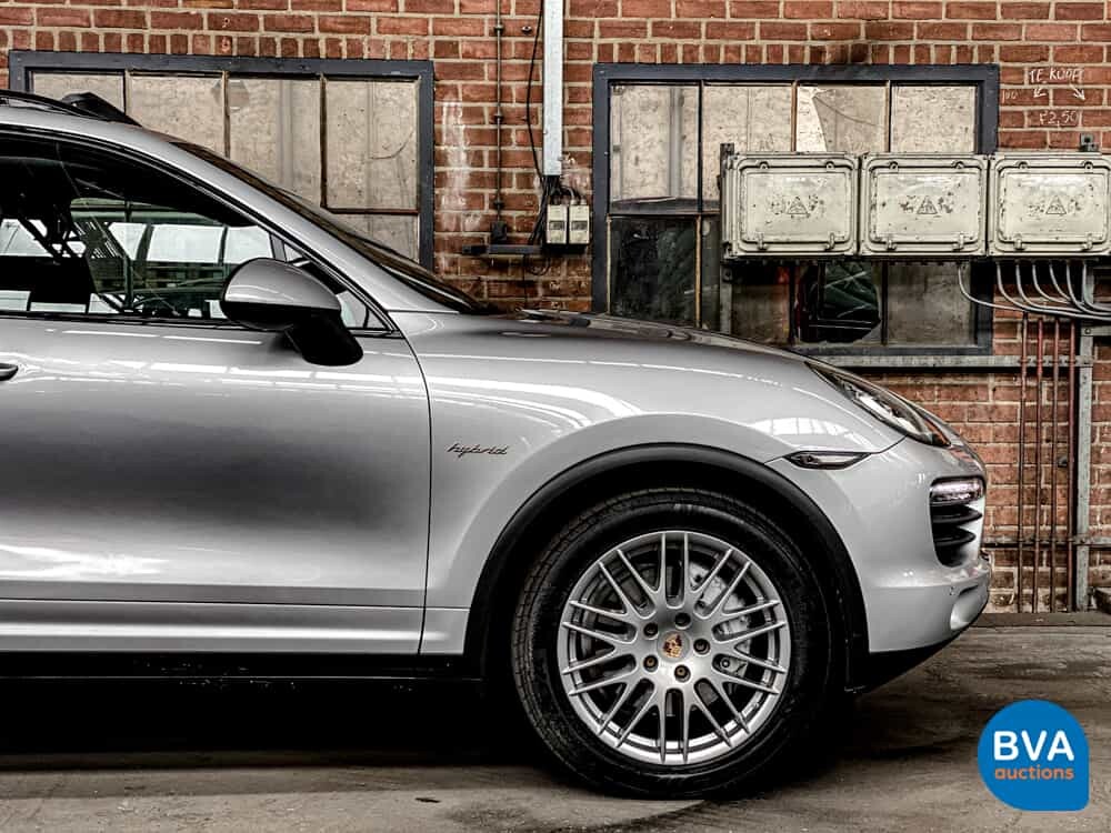 Porsche Cayenne 3.0 S Hybrid 380 PS 2010, -Org NL- 02-NFG-6.
