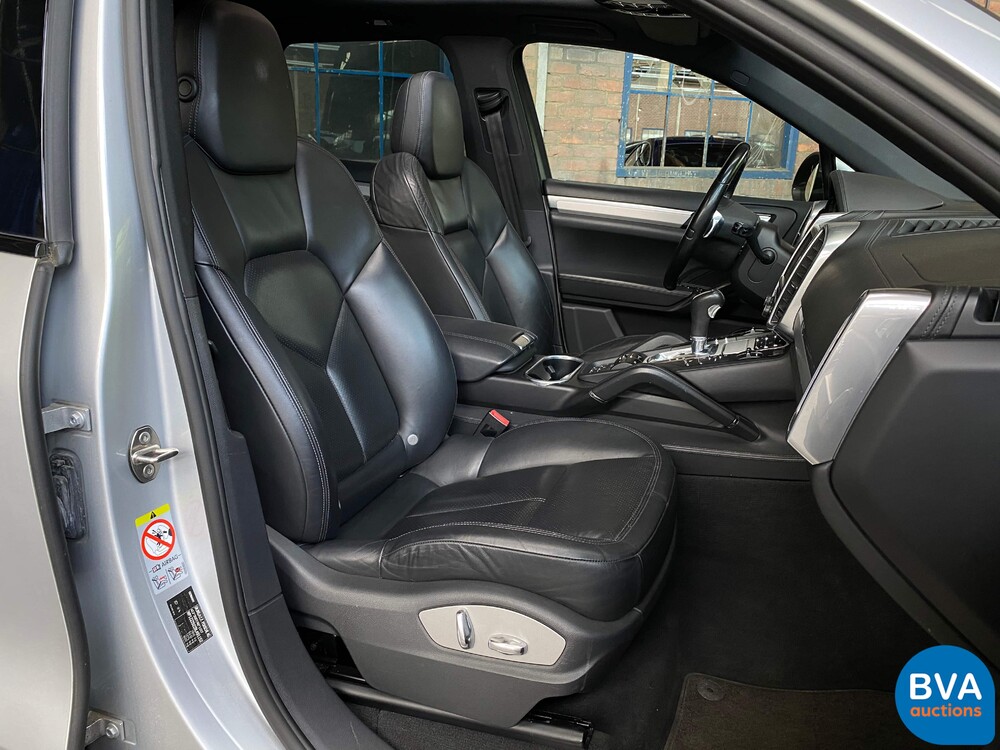 Porsche Cayenne 3.0 S Hybrid 380 PS 2010, -Org NL- 02-NFG-6.
