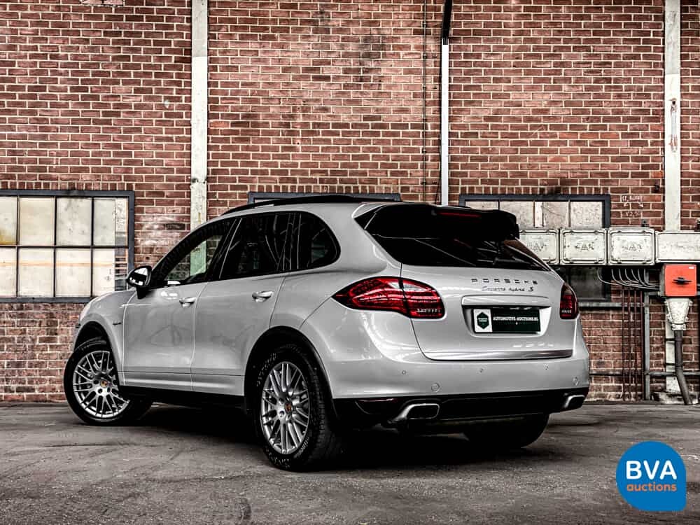 Porsche Cayenne 3.0 S Hybrid 380 PS 2010, -Org NL- 02-NFG-6.