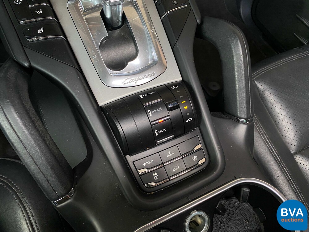 Porsche Cayenne 3.0 S Hybrid 380 PS 2010, -Org NL- 02-NFG-6.