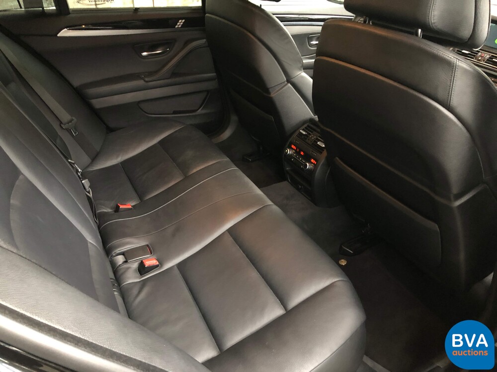 BMW Alpina B5 F10 Triple Black 507pk 700Nm 2011, NL Zulassung.