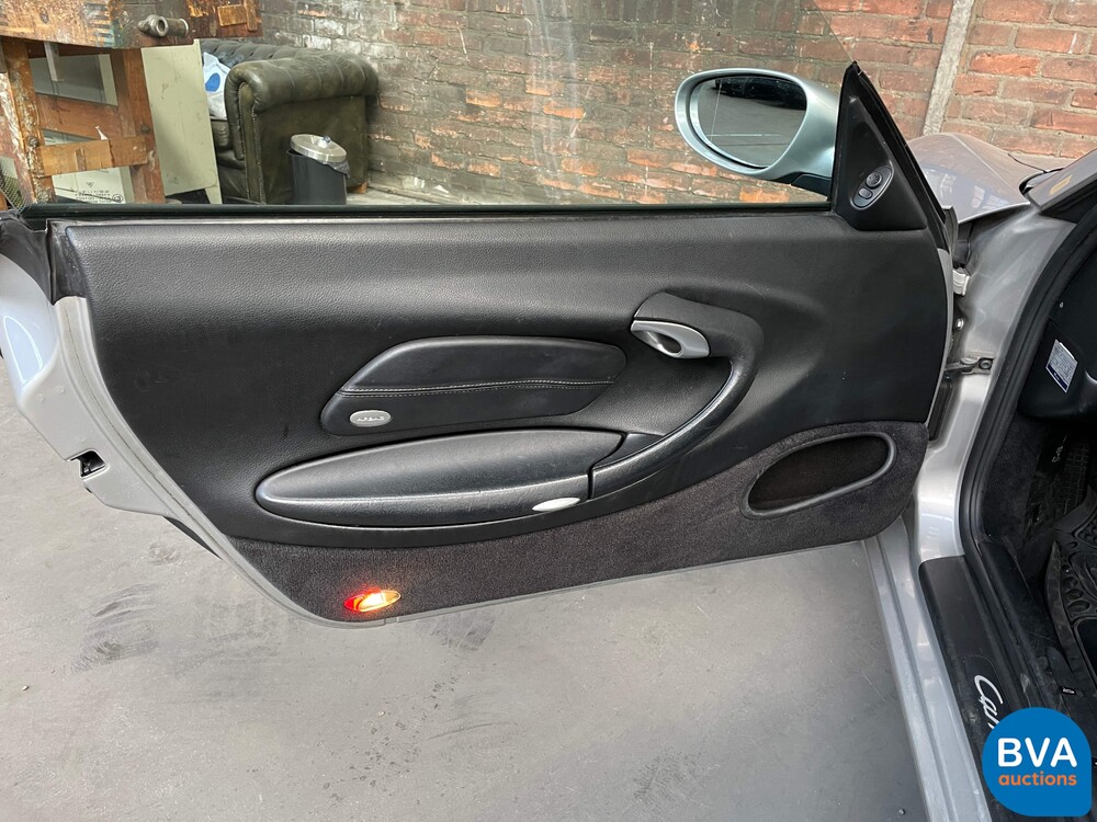 Porsche 911 Carrera 996 3.6 320 PS 2002 YOUNGTIMER.