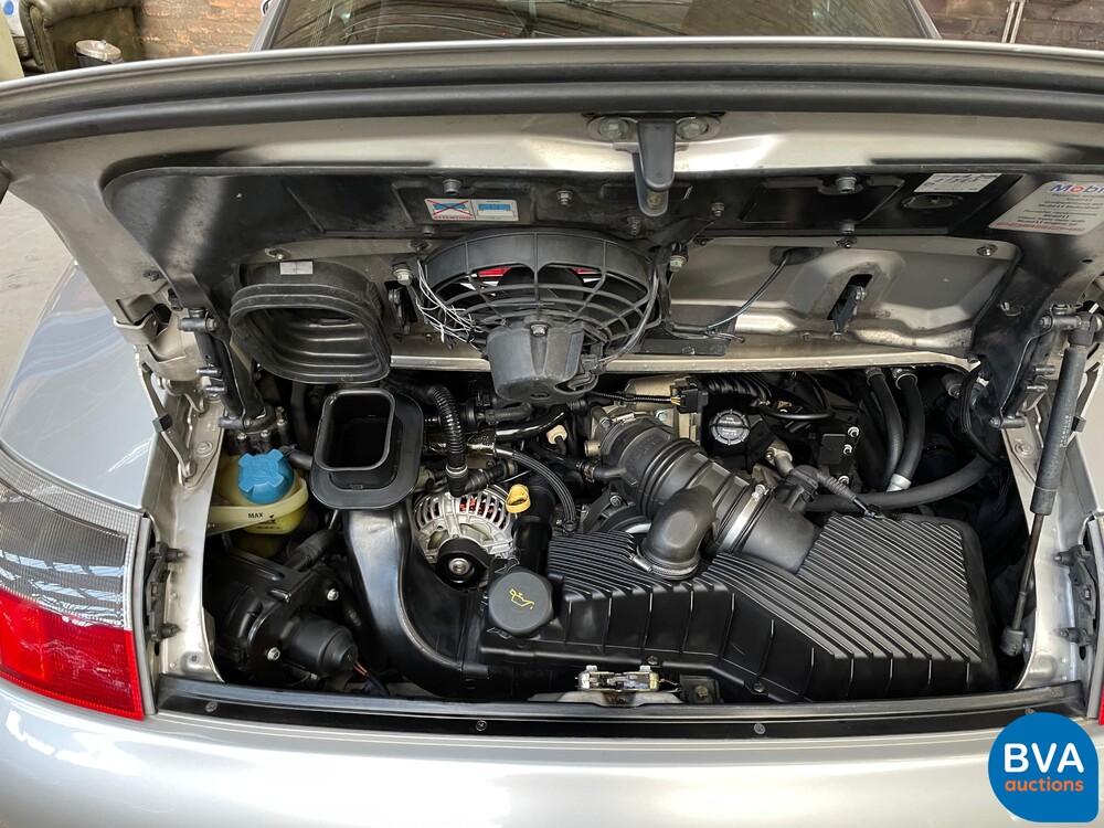 Porsche 911 Carrera 996 3.6 320 PS 2002 YOUNGTIMER.