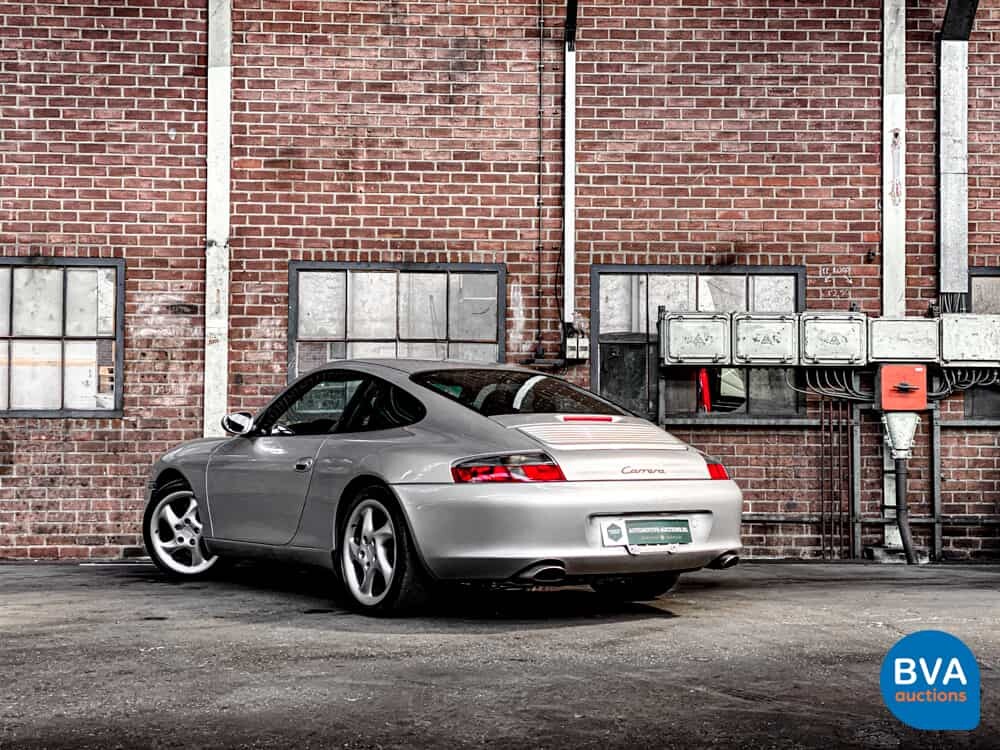 Porsche 911 Carrera 996 3.6 320 PS 2002 YOUNGTIMER.