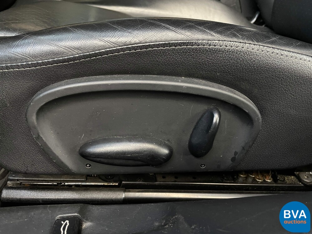 Porsche 911 Carrera 996 3.6 320 PS 2002 YOUNGTIMER.