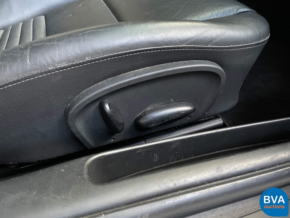 Porsche 911 Carrera 996 3.6 320 PS 2002 YOUNGTIMER.