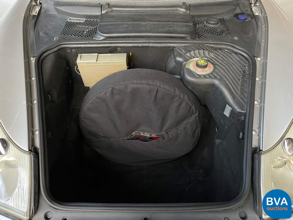 Porsche 911 Carrera 996 3.6 320 PS 2002 YOUNGTIMER.