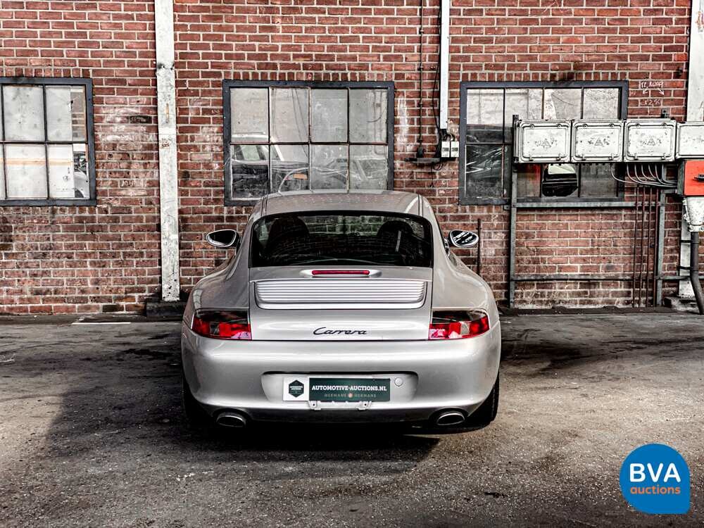 Porsche 911 Carrera 996 3.6 320 PS 2002 YOUNGTIMER.