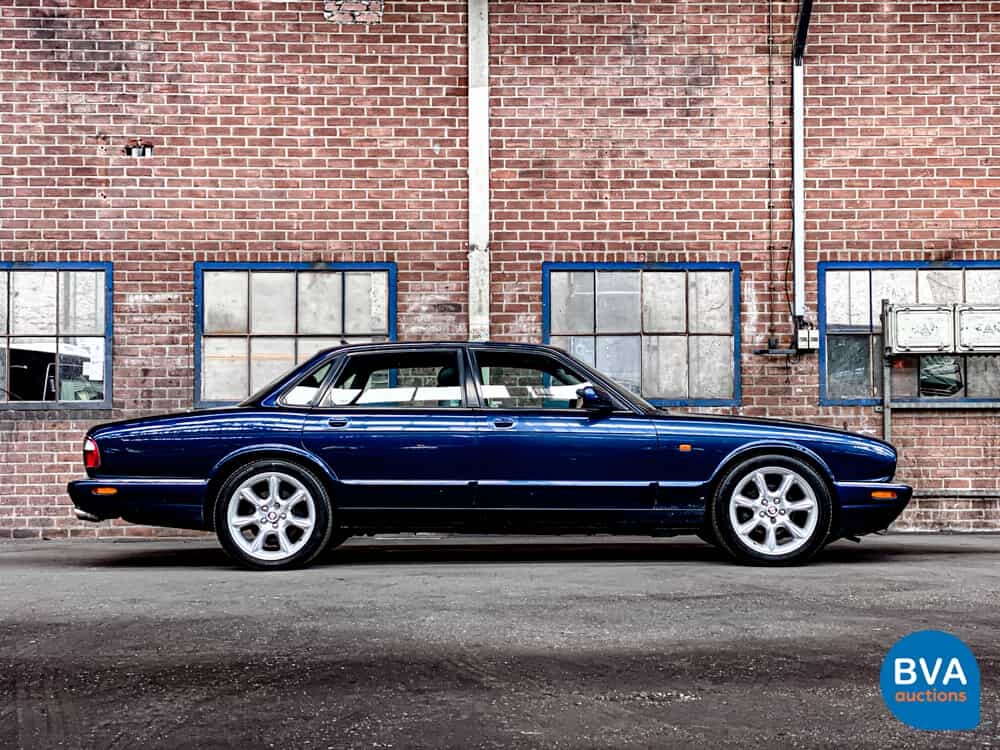 Jaguar XJ 4.0 Sport 241pk -Org.NL- 1996, NP-SB-10