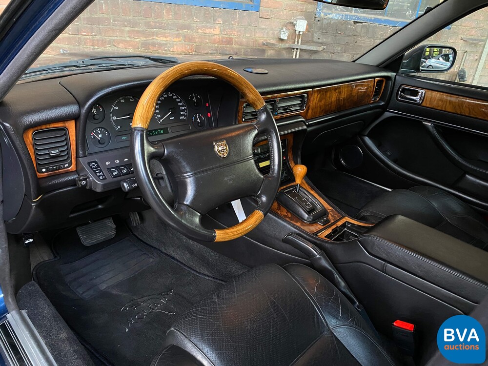 Jaguar XJ 4.0 Sport 241pk -Org.NL- 1996, NP-SB-10