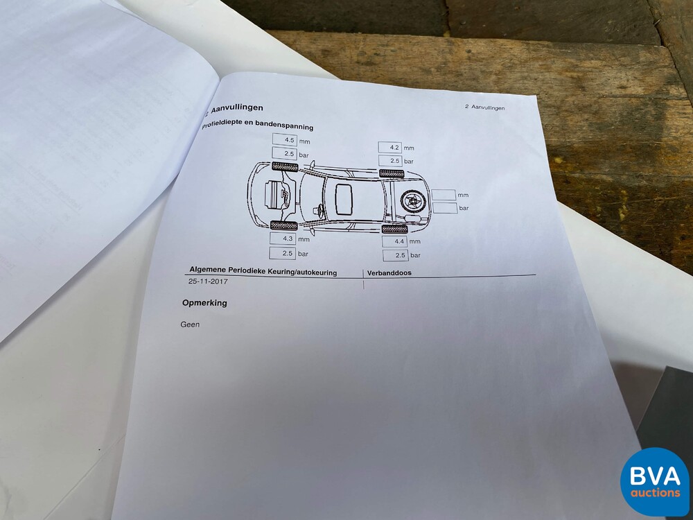 Jaguar XJ 4.0 Sport 241pk -Org.NL- 1996, NP-SB-10