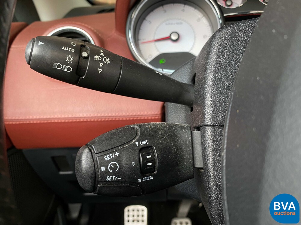 Peugeot 308CC1.6 THP 200 PS 2012 Cabriolet, XP-746-J.