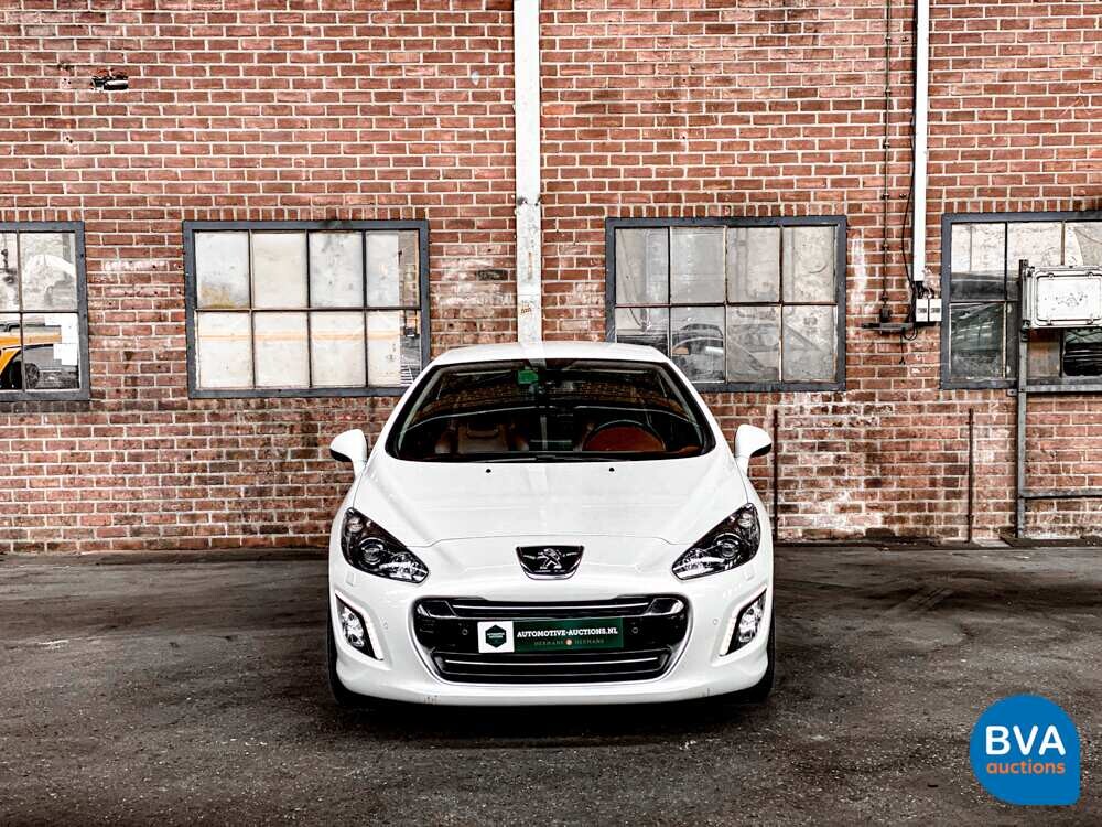 Peugeot 308CC1.6 THP 200 PS 2012 Cabriolet, XP-746-J.