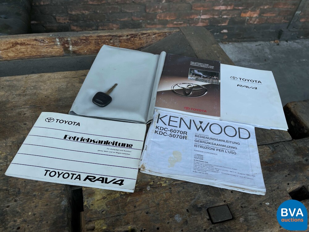 Toyota RAV4 FunCruiser 2.0i 4WD 129 PS 1995, 38-RL-GH.