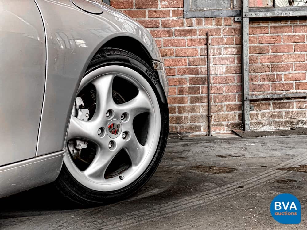 Porsche 911 Carrera 4 996 3.4 300 PS 2000 YOUNGTIMER.