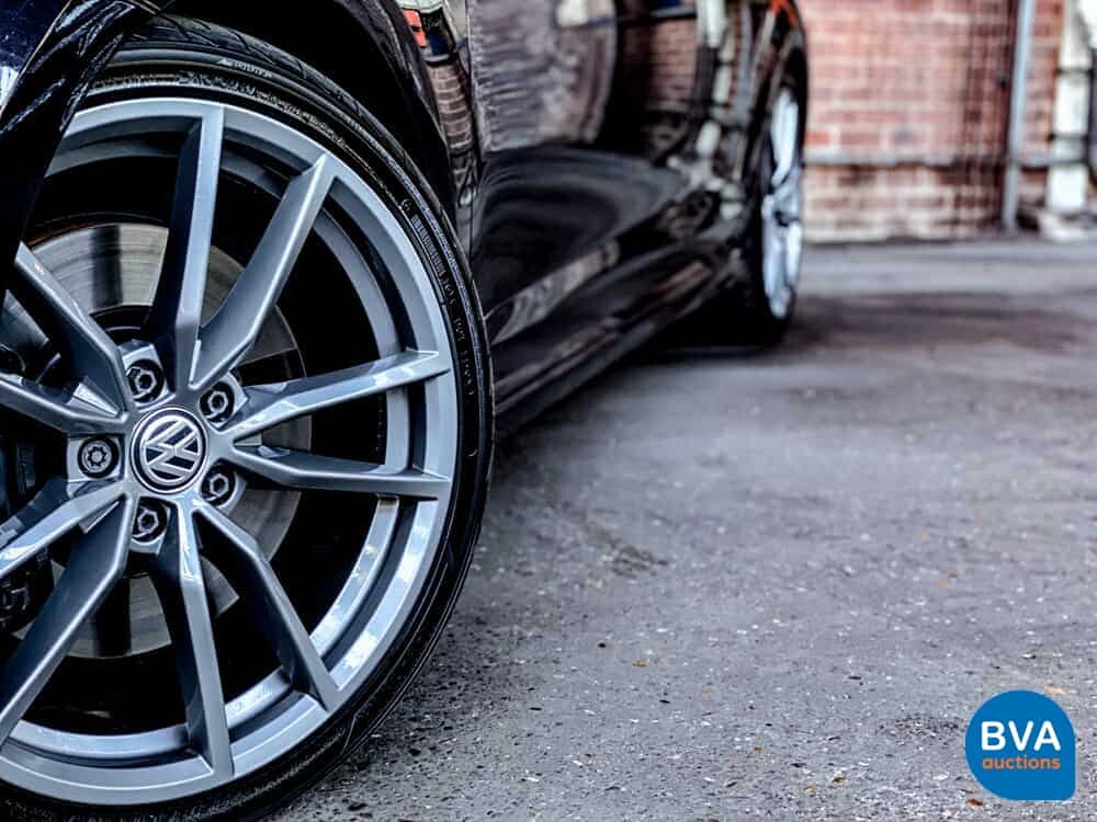 Volkswagen Golf R2.0 TSI Variant 301hp 2015, K-551-TP.