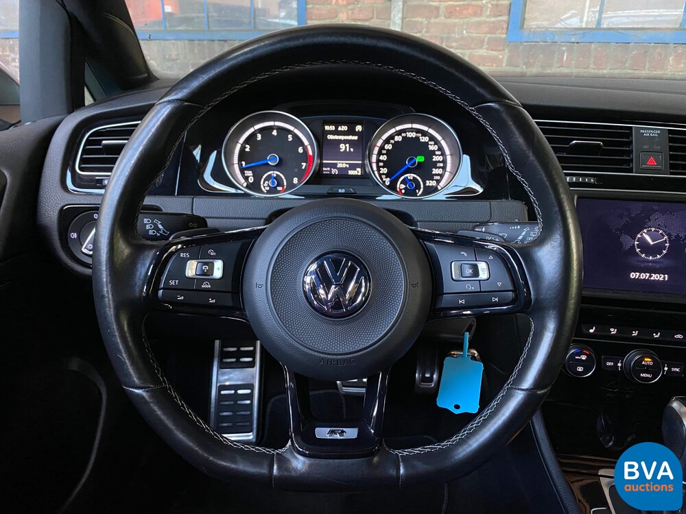Volkswagen Golf R2.0 TSI Variant 301hp 2015, K-551-TP.