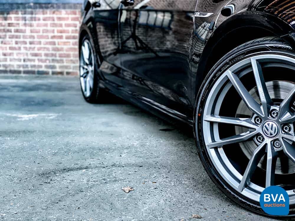 Volkswagen Golf R2.0 TSI Variant 301hp 2015, K-551-TP.