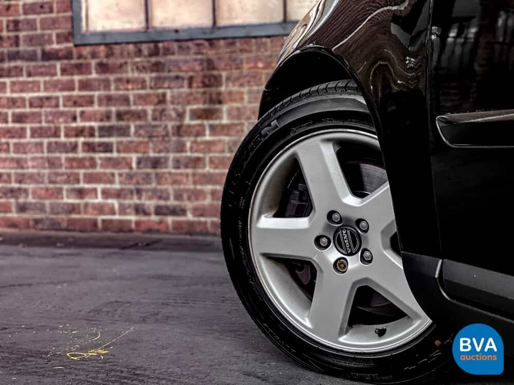 Volvo V50 T5 Five-cylinder 220hp 2005, 83-HVR-8.