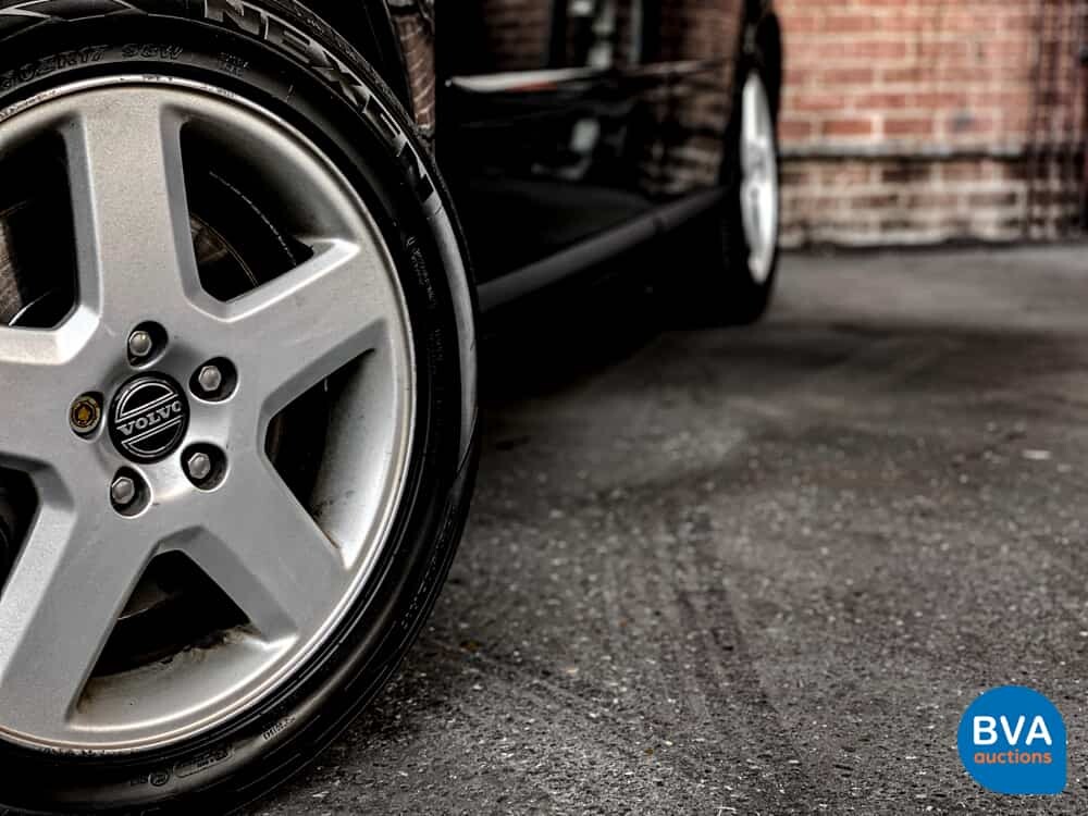 Volvo V50 T5 Five-cylinder 220hp 2005, 83-HVR-8.